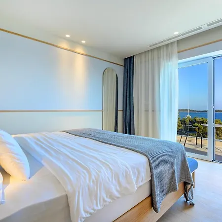 Villa Immensely Luxurious Hvar 5 Bedrooms East Eternal Exceptional Sea Views Private Pool *
