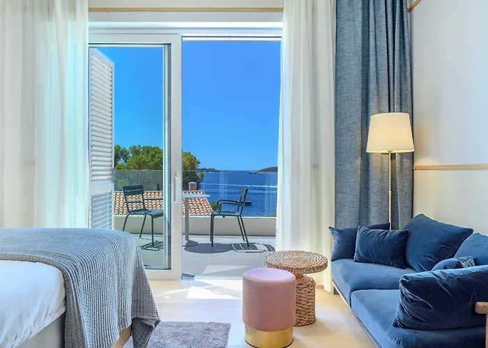 Immensely Luxurious Hvar 5 Bedrooms East Eternal *